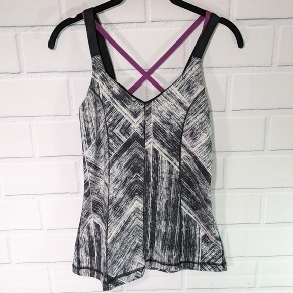 Lululemon Cross Back Bra Top - Picture 1 of 4